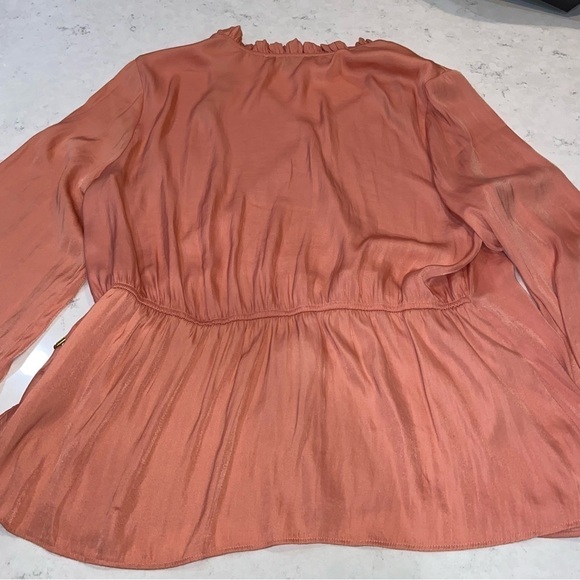 MARC NEW YORK BY ANDREW MARC BLOUSE SIZE MED - Picture 3 of 13